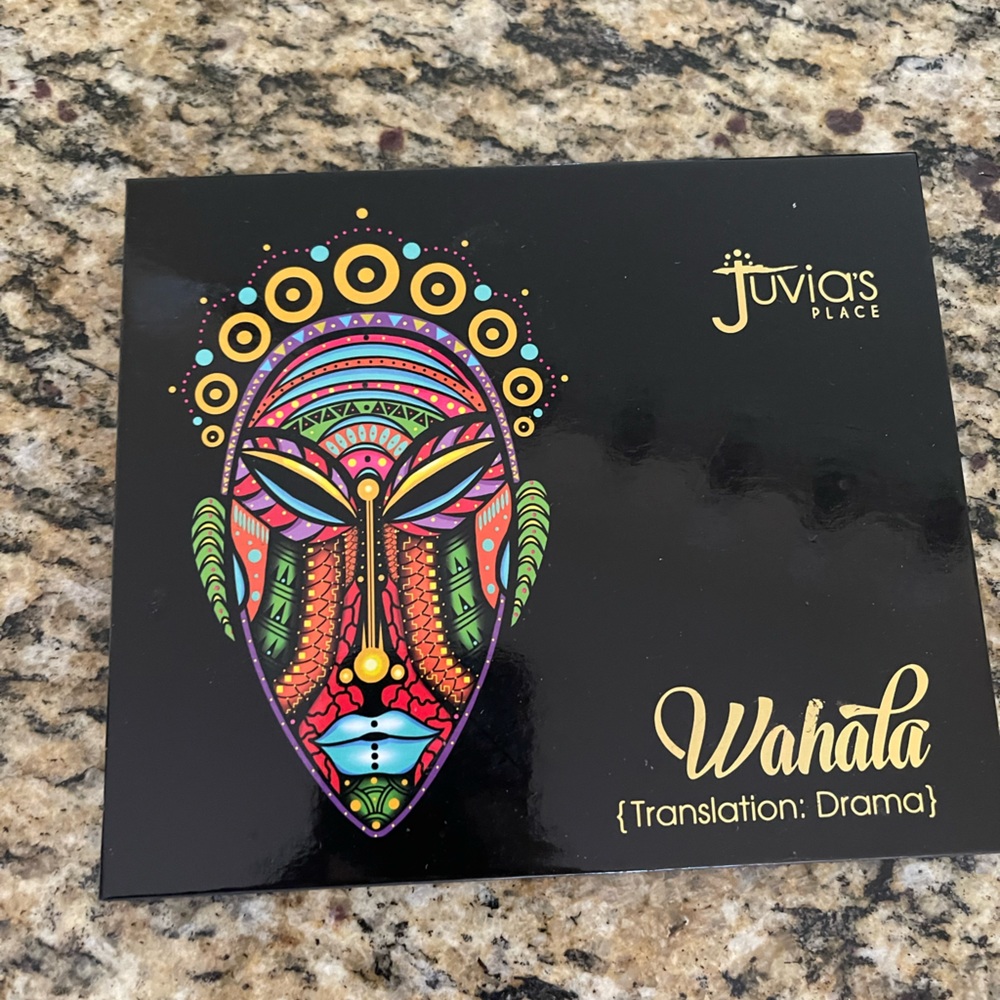 juvias place Wahala eyeshadow palette